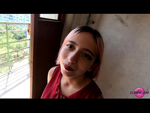 ❤️ Student Sensual chupa a un estraño no interior - Cum on his face Porno ruso en nós ️❤